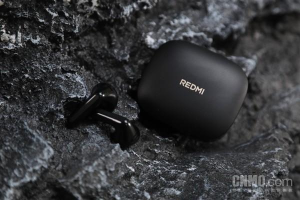 S上手：半入耳也能主动降噪 静享舒适爱游戏最新REDMI Buds 7(图3)