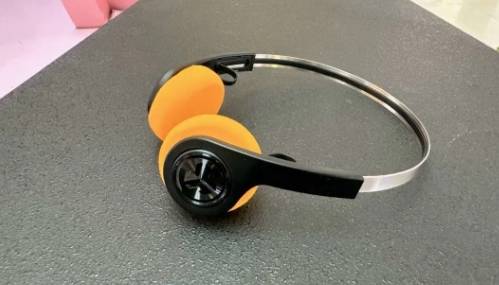 尚与实用的选择？复古头戴式耳机推荐爱游戏app头戴式耳机为何成为时(图3)